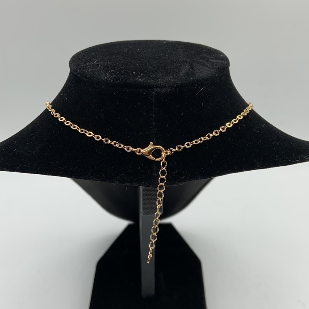 Butterfly Gold Chain Necklace New! - Picture 3 of 4